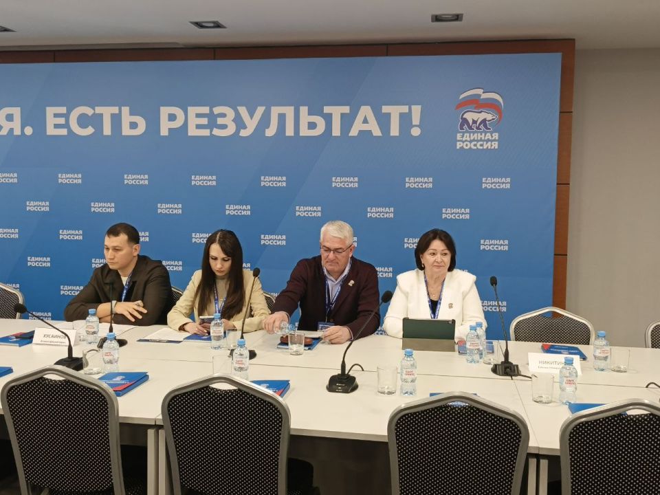 Павел Тропкин: О дорогах, ЖКХ, кадрах, жилье и комфортной жизни Павел Тропкин: О дорогах, ЖКХ, кадрах, жилье и комфортной жизни