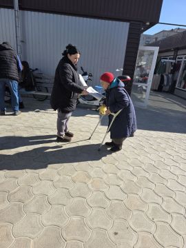 Каховчане получили свежий номер «Херсонской правды»