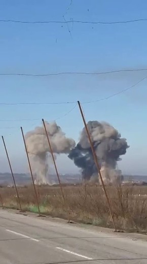 Прилет четырех авиабомб ФАБ-250 с УМПК по позициям боевиков киевского режима на Запорожском направлении