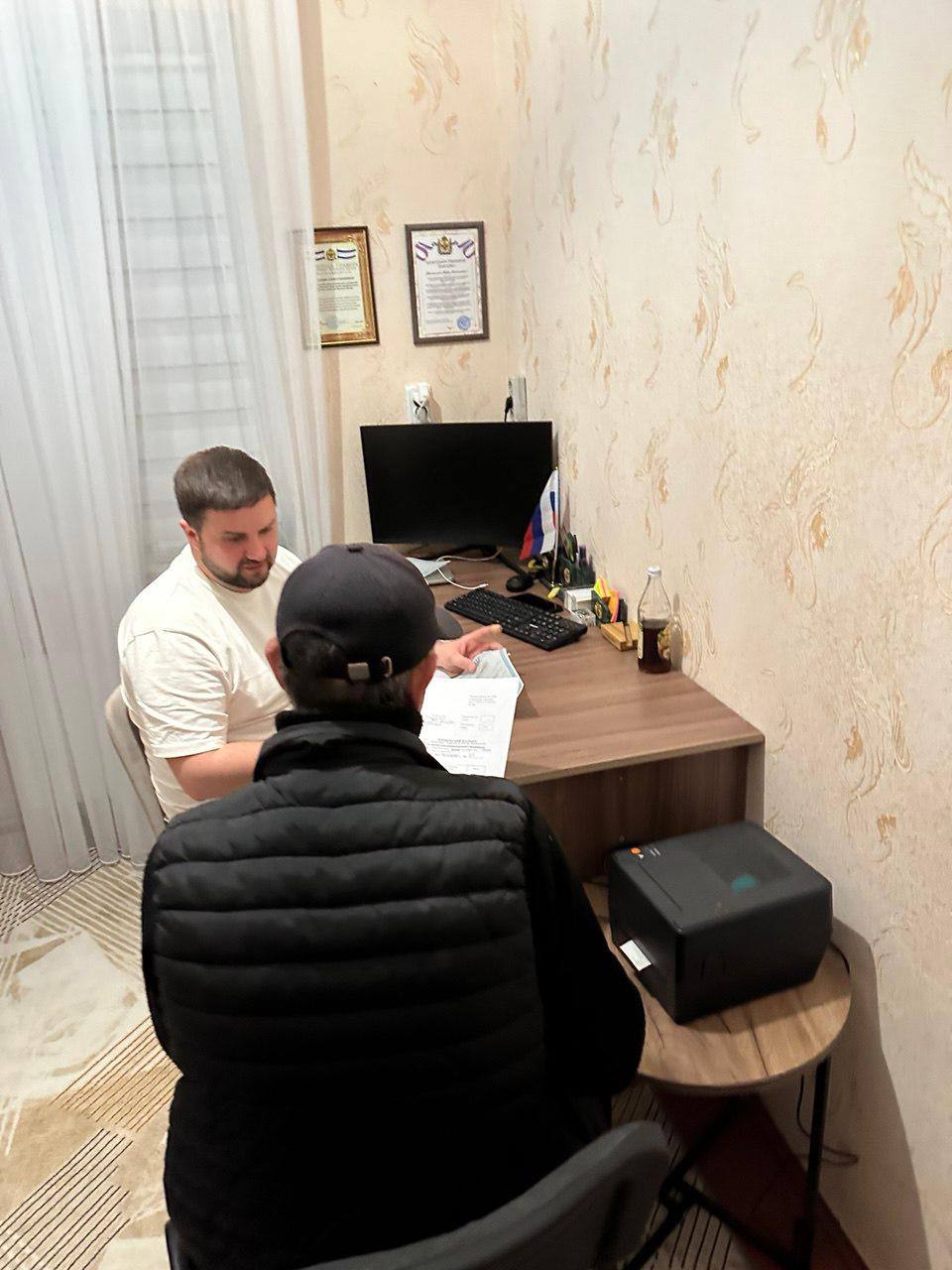 В Скадовске прошел Всероссийский прием граждан ЛДПР В Скадовске прошел Всероссийский прием граждан ЛДПР