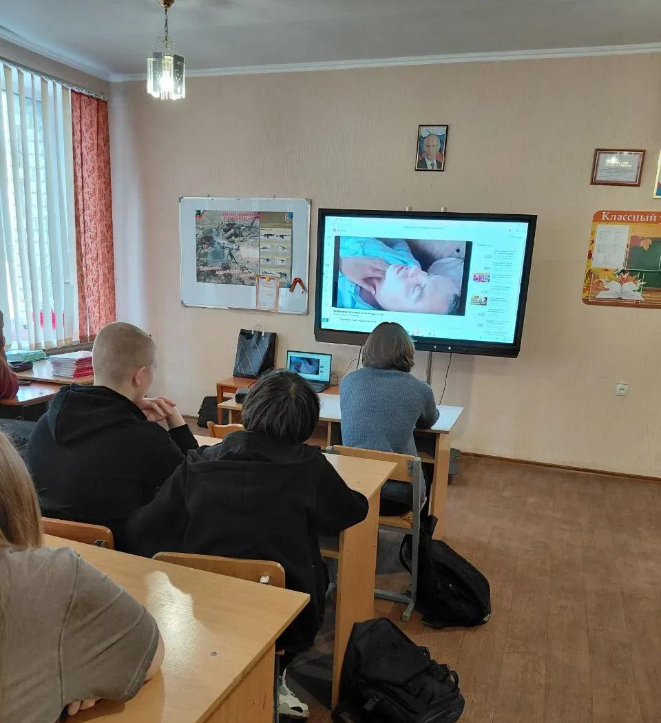 В Скадовской школе №3 состоялся профилактический урок-диспут «Не прокури своё здоровье» В Скадовской школе №3 состоялся профилактический урок-диспут «Не прокури своё здоровье»