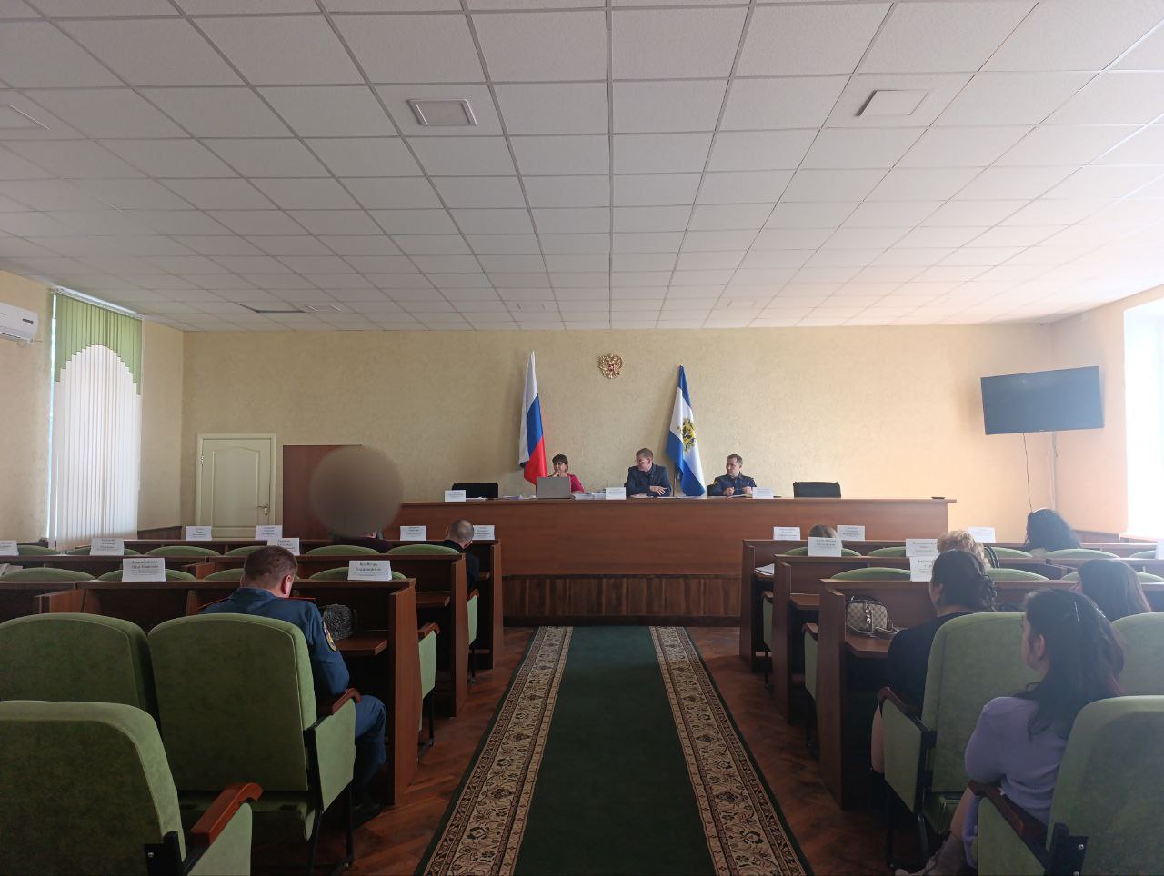 Заседание комиссии по делам несовершеннолетних: акцент на профилактику и помощь семьям Заседание комиссии по делам несовершеннолетних: акцент на профилактику и помощь семьям