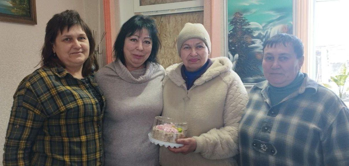 С профессиональным праздником поздравила начальник Любимовского территориального отдела рабочих коммунального сервиса