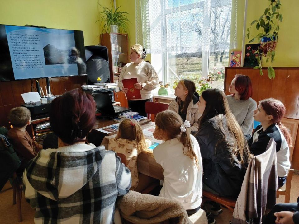 В Николаевке почтили память освободителей Херсона В Николаевке почтили память освободителей Херсона