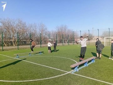 ������ ���������� ����� � 2 ������� ������� � ���������� ��������