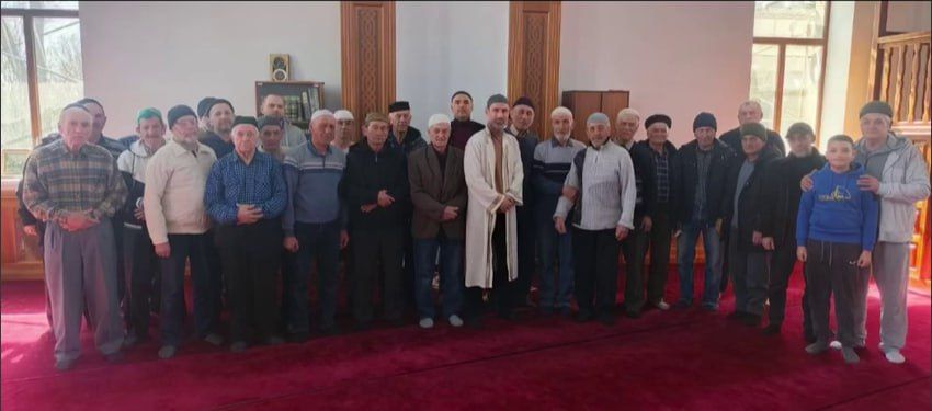 Делегация ДУМ Адыгеи посетила мусульманскую общину в Херсонской области Делегация ДУМ Адыгеи посетила мусульманскую общину в Херсонской области