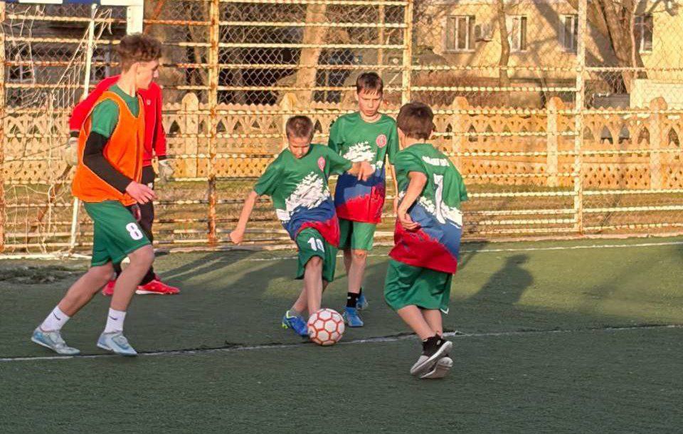Футбол в честь Великой Победы: в Аскании-Нова прошел памятный матч! Футбол в честь Великой Победы: в Аскании-Нова прошел памятный матч!
