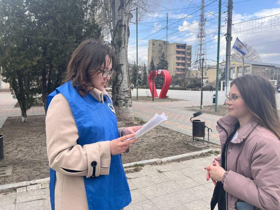 В Скадовске прошла викторина «Жемчужина Тавриды», посвящённая истории Крыма В Скадовске прошла викторина «Жемчужина Тавриды», посвящённая истории Крыма