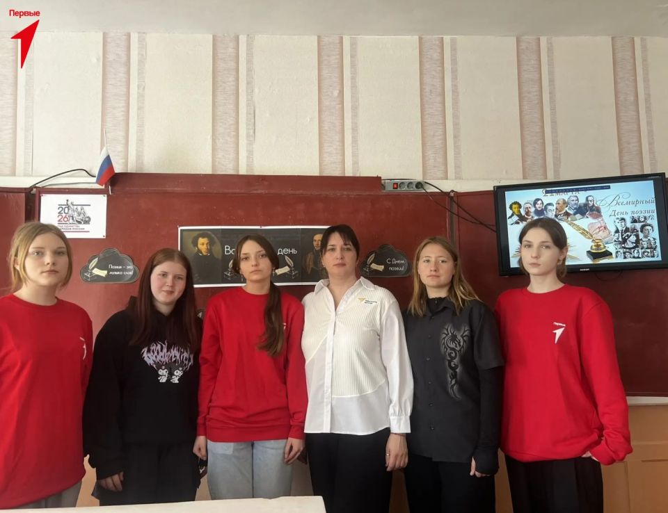 Первые Новопокровской школы приняли участие в литературной гостиной Первые Новопокровской школы приняли участие в литературной гостиной