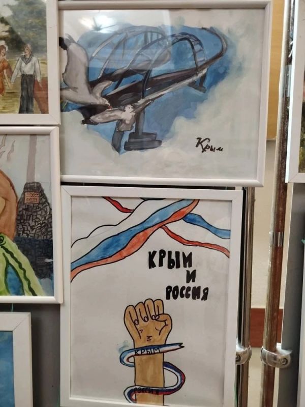 Выставка «Крымская весна»: искусство памяти и единства посвящена воссоединению Крыма и России Выставка «Крымская весна»: искусство памяти и единства посвящена воссоединению Крыма и России