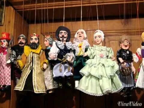 С Международным днём театра и кукол! С Международным днём театра и кукол!