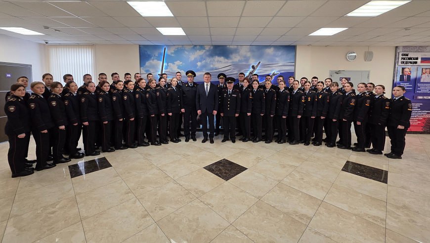 Заместитель министра внутренних дел России — начальник Следственного департамента МВД посетил с рабочей поездкой ряд регионов, включая Херсонскую область Заместитель министра внутренних дел России — начальник Следственного департамента МВД посетил с рабочей поездкой ряд регионов, включая Херсонскую область