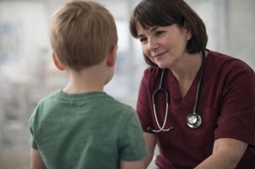 Врачи из Мордовии осмотрели 25 детей в селах Каланчакского округа