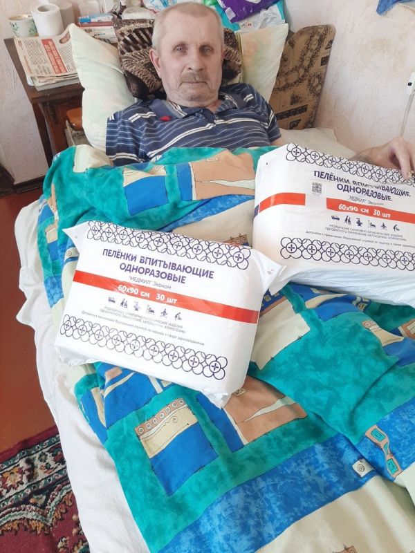 Нуждающимся жителям Каховки доставили на дом гуманитарную помощь Нуждающимся жителям Каховки доставили на дом гуманитарную помощь