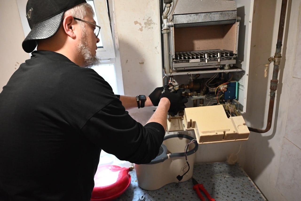 В Скадовске аварийная бригада из КБР восстановила отопление у жены участника СВО