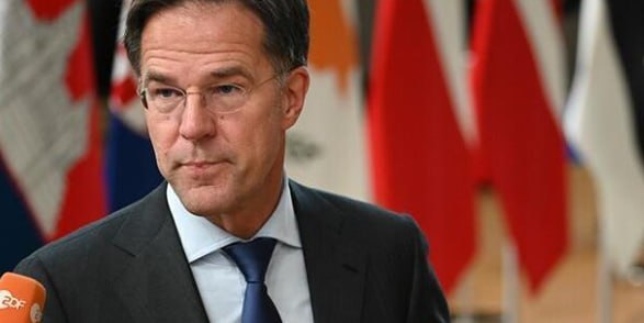 Генеральный секретарь НАТО Марк Рютте заявил, что Владимир Зеленский настроен на заключение мирного соглашения, передает CBS News