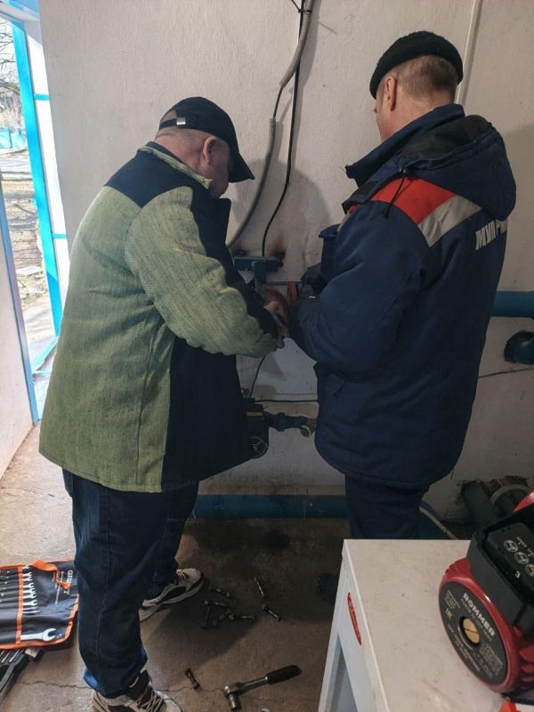 В Чаплынском аграрном колледже рязанцы отремонтировали систему отопления В Чаплынском аграрном колледже рязанцы отремонтировали систему отопления