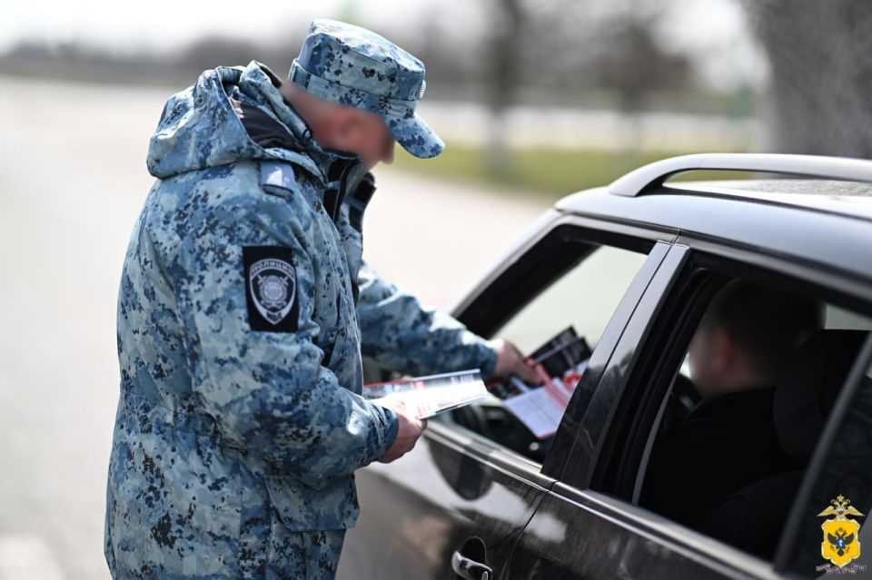 В Херсонской области полиция и Военная комендатура провели мероприятие, направленное на профилактику экстремистских проявлений В Херсонской области полиция и Военная комендатура провели мероприятие, направленное на профилактику экстремистских проявлений