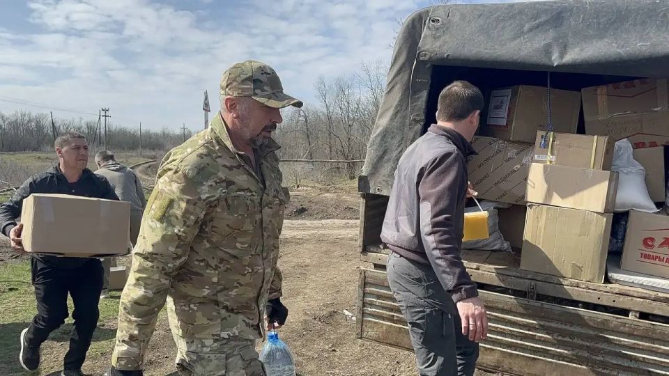 Военнослужащие подразделения «Штурмовые котики» (328-го полк ВДВ) получили гуманитарную помощь, собранную при содействии жителей Ульяновской области Военнослужащие подразделения «Штурмовые котики» (328-го полк ВДВ) получили гуманитарную помощь, собранную при содействии жителей Ульяновской области