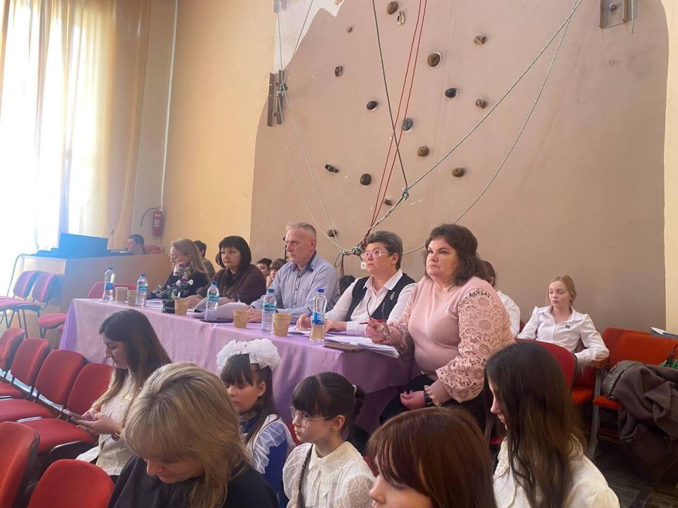 В Херсонской области состоялся региональный литературно- художественный конкурс чтецов «Космическая симфония слов» В Херсонской области состоялся региональный литературно- художественный конкурс чтецов «Космическая симфония слов»