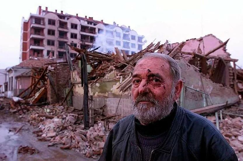 24 марта 1999 года войска НАТО, обнулив международное право, начали бомбить города Югославии 24 марта 1999 года войска НАТО, обнулив международное право, начали бомбить города Югославии