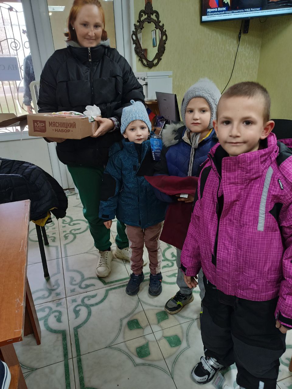 Гуманитарная миссия «Марш Мира» доставила помощь в два труднодоступных района Херсонщины Гуманитарная миссия «Марш Мира» доставила помощь в два труднодоступных района Херсонщины