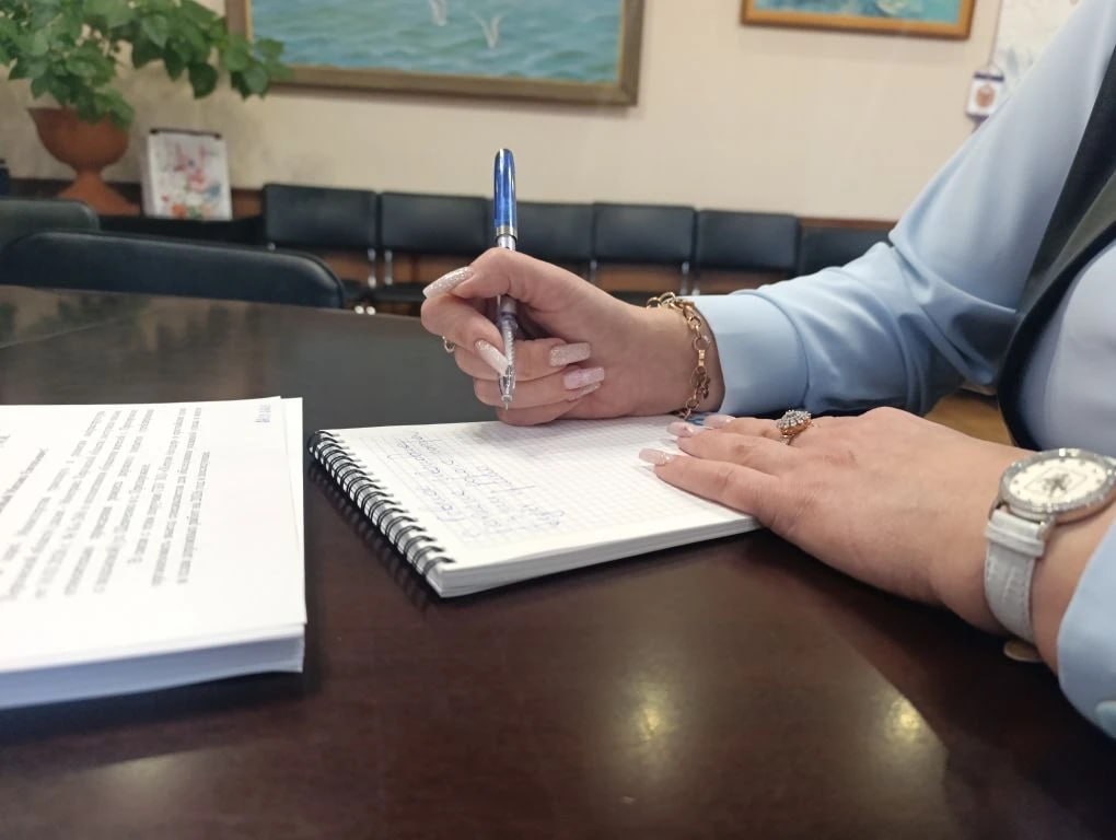 В Геническе обсудили ремонт дорог с жителями В Геническе обсудили ремонт дорог с жителями