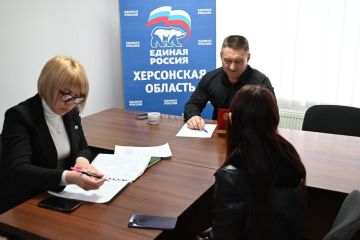 Глава округа провел прием граждан в Скадовске