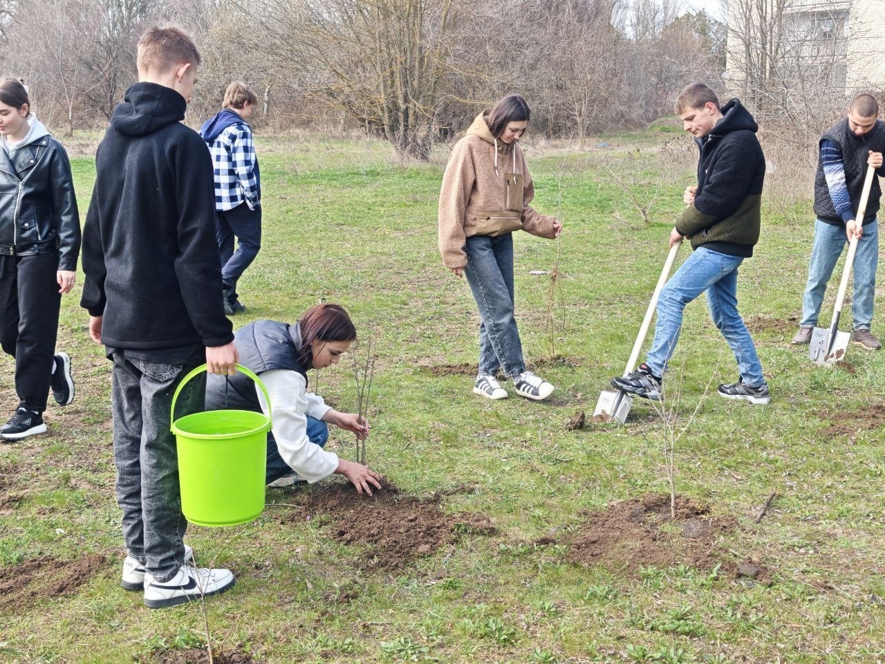 «Сад памяти» в Красненской школе «Сад памяти» в Красненской школе