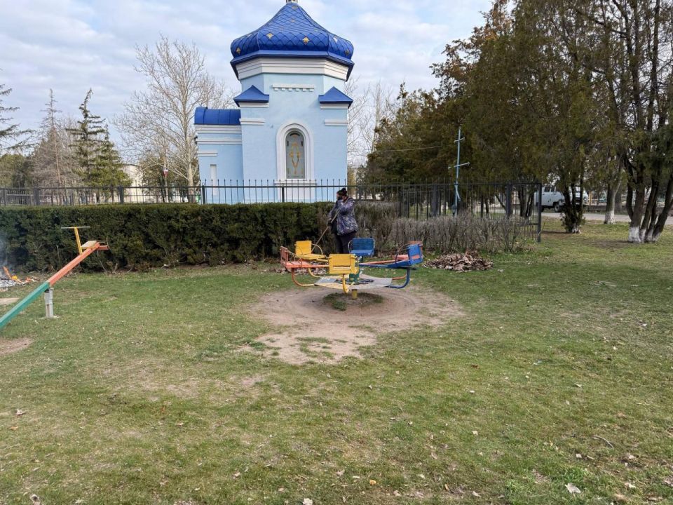 МБУ «Джарылгач» провело уборку в ТУ «Таврия» МБУ «Джарылгач» провело уборку в ТУ «Таврия»