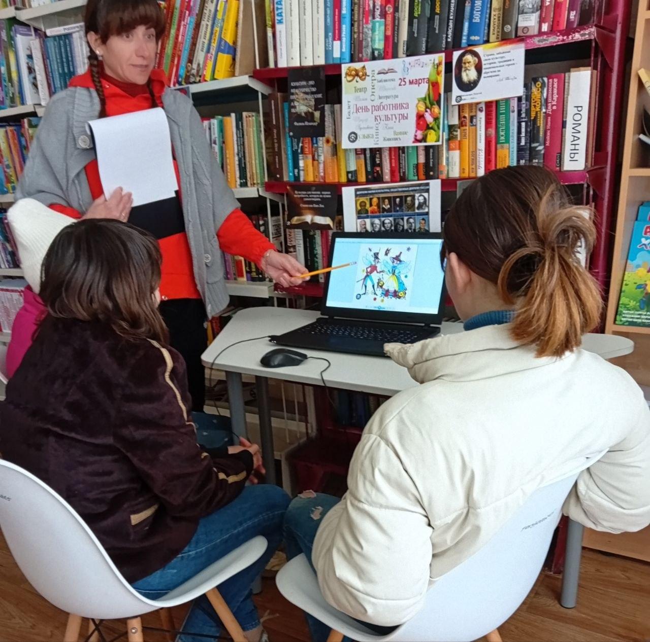 Ко Дню работника культуры в учреждениях культуры округа прошёл ряд мероприятий Ко Дню работника культуры в учреждениях культуры округа прошёл ряд мероприятий