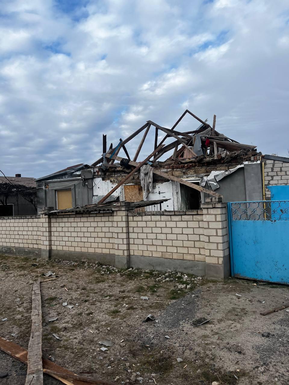 В Алешках дроны ВСУ атаковали жилой дом — два человека погибли В Алешках дроны ВСУ атаковали жилой дом — два человека погибли