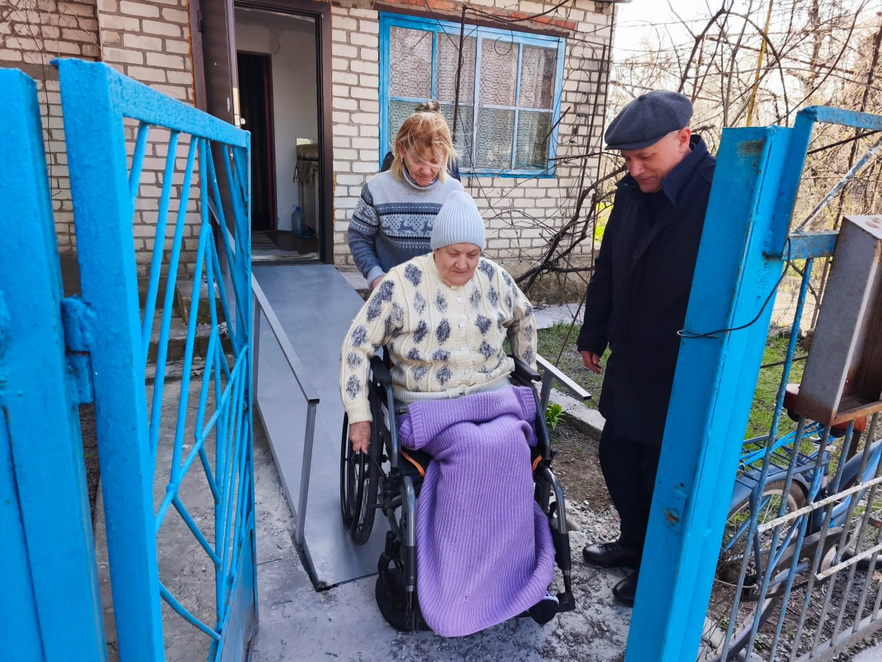 Оказана адресная помощь жительнице Чаплинского округа