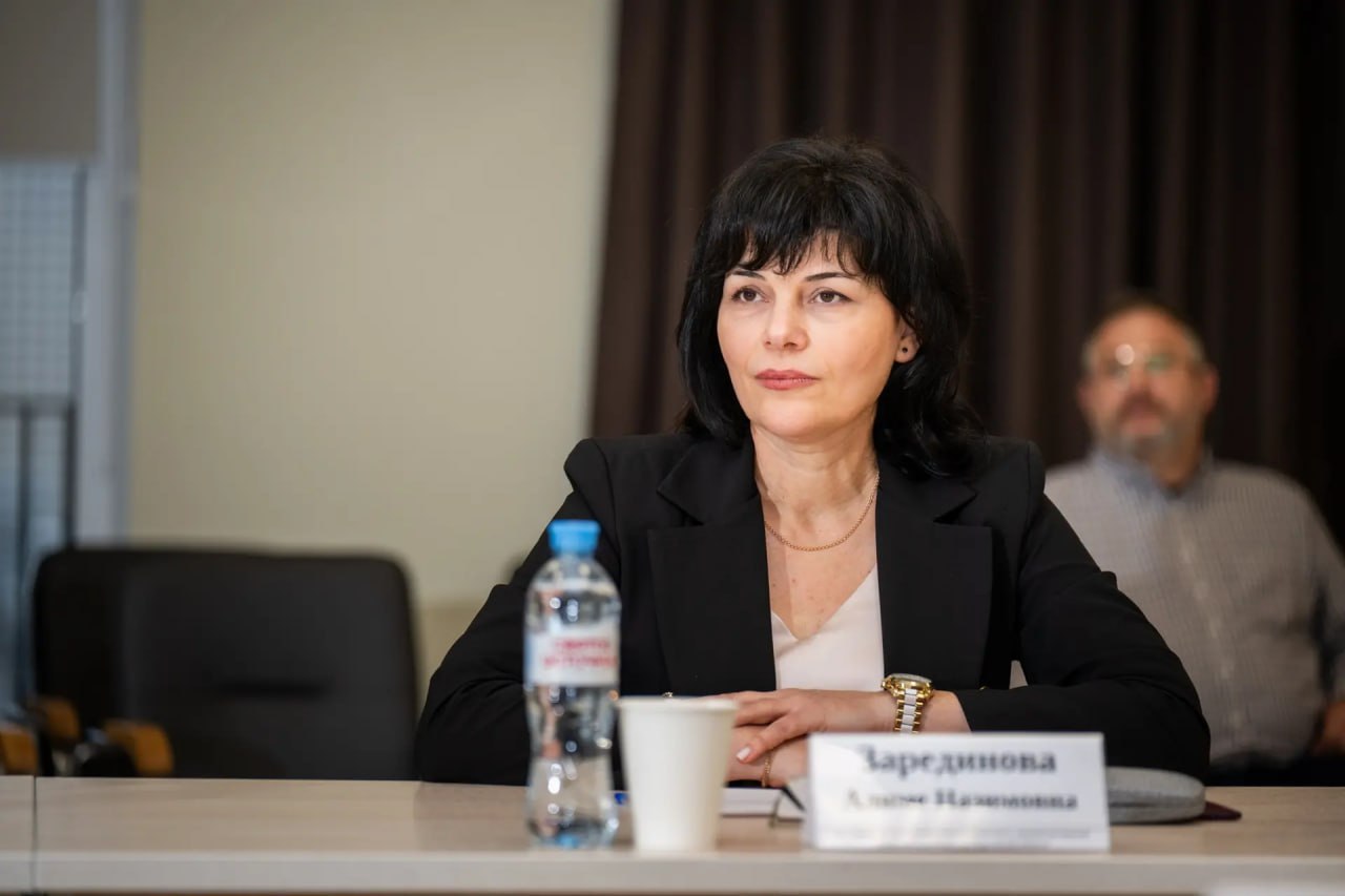 Херсонские аграрии получат скидку до 15% на технику «Брянсксельмаша» Херсонские аграрии получат скидку до 15% на технику «Брянсксельмаша»