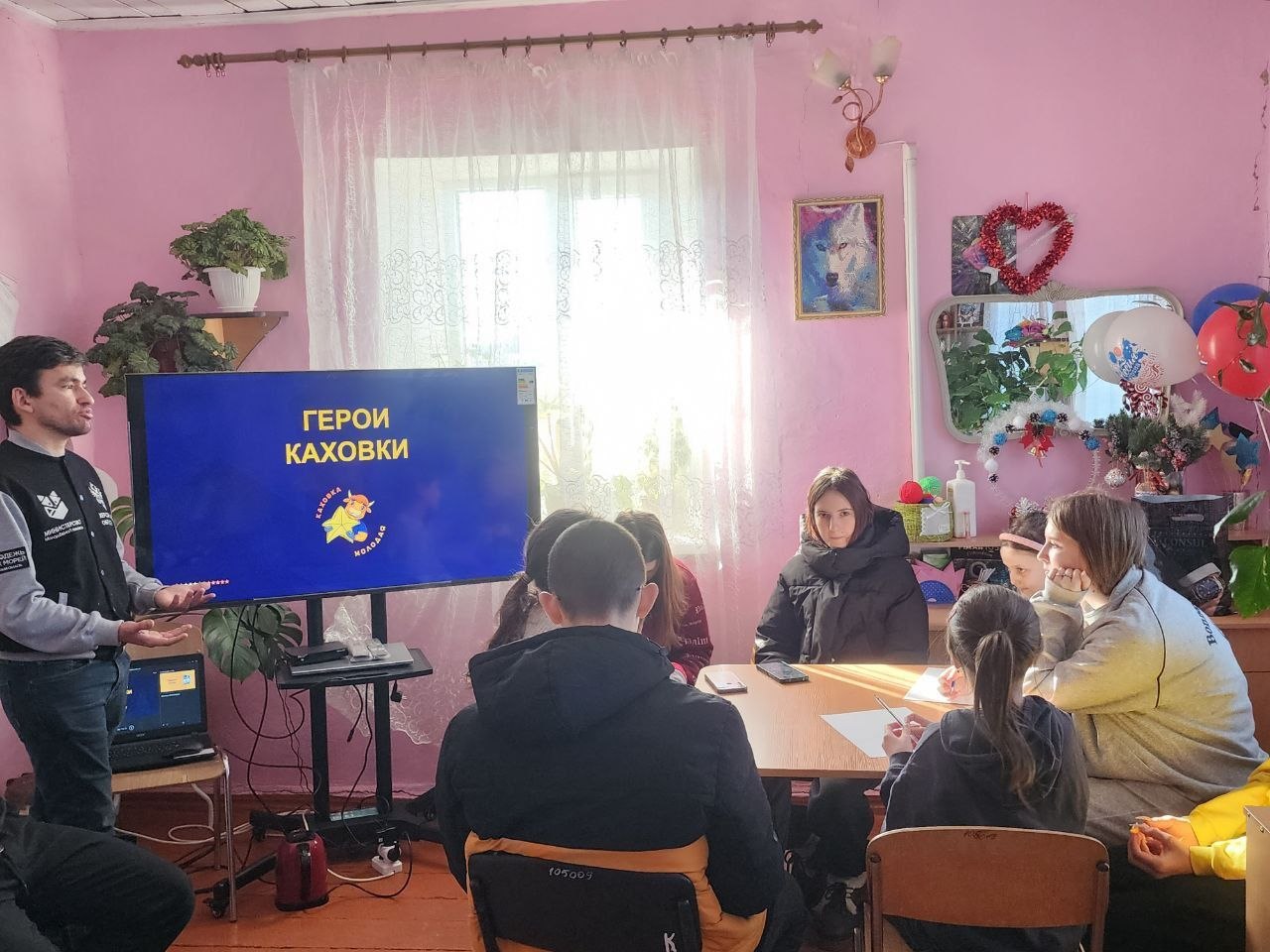 Павел Филипчук: Специалисты молодежного центра «Таврический» разработали образовательный формат «Герои Каховки» Павел Филипчук: Специалисты молодежного центра «Таврический» разработали образовательный формат «Герои Каховки»