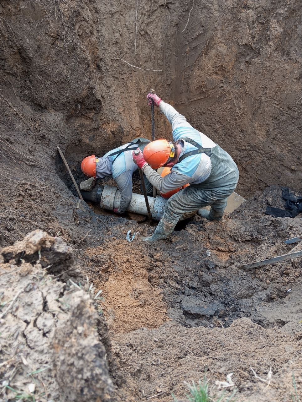Специалисты Чаплинского ТПУ провели комплекс аварийно-восстановительных работ на сетях водоснабжения и водоотведения Специалисты Чаплинского ТПУ провели комплекс аварийно-восстановительных работ на сетях водоснабжения и водоотведения