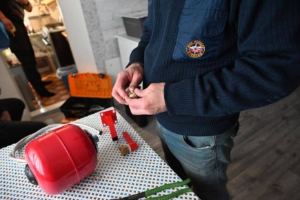 Аварийная бригада из Кабардино-Балкарии восстановила отопление в доме семьи участника СВО в Скадовске