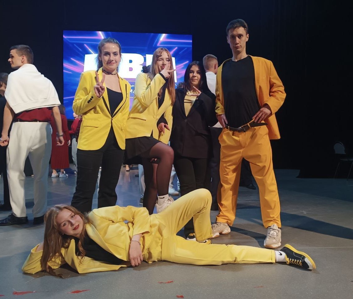 Команда КВН из Скадовска получила приглашение в 1/4 финала Рязанской лиги Команда КВН из Скадовска получила приглашение в 1/4 финала Рязанской лиги