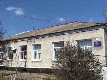 Каланчакскую школу искусств с рабочим визитом посетил министр культуры Херсонской области Артем Лагойский