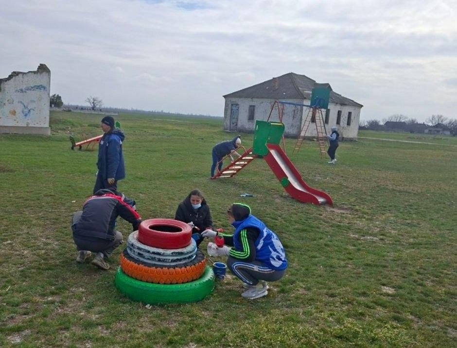 В селе Лукьяновка прошёл весенний субботник в рамках месячника благоустройства В селе Лукьяновка прошёл весенний субботник в рамках месячника благоустройства