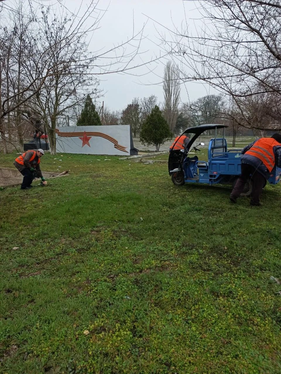 Работы по благоустройству продолжаются