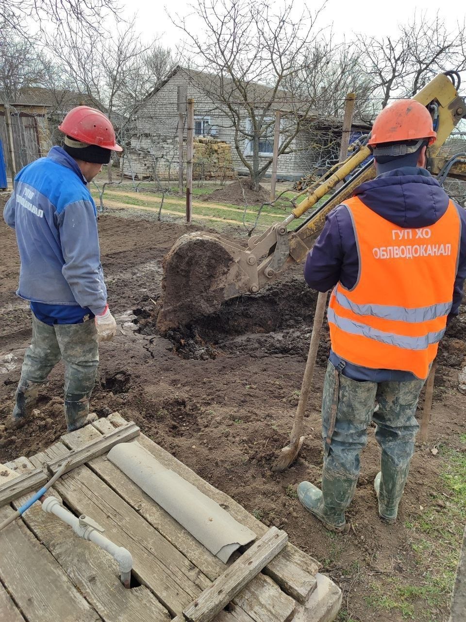 Специалисты Чаплинского ТПУ провели комплекс аварийно-восстановительных работ на сетях водоснабжения и водоотведения Специалисты Чаплинского ТПУ провели комплекс аварийно-восстановительных работ на сетях водоснабжения и водоотведения