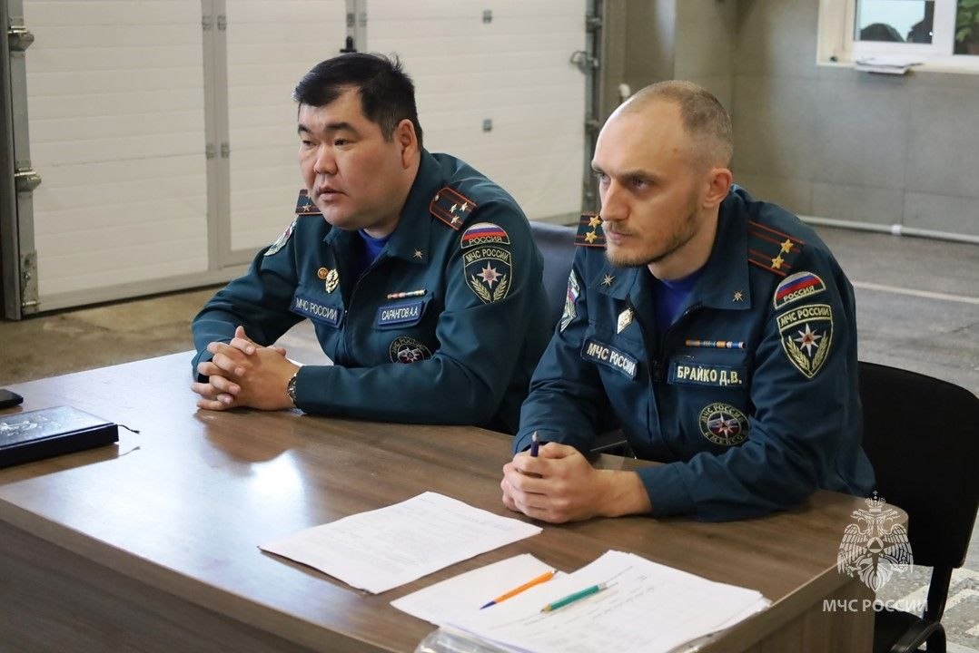 На территории 1 пожарно-спасательной части прошли занятия по совершенствованию знаний и навыков На территории 1 пожарно-спасательной части прошли занятия по совершенствованию знаний и навыков