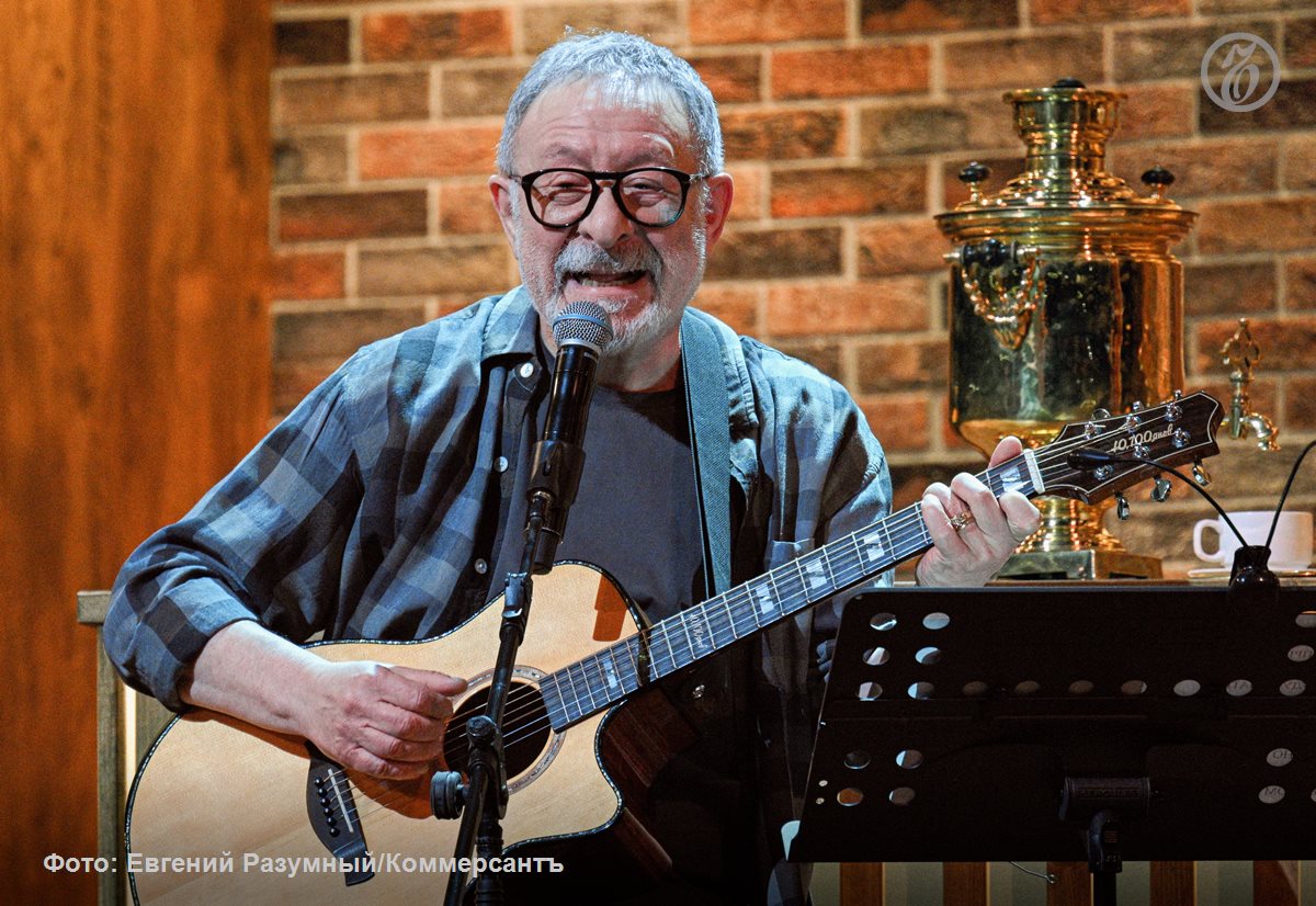 На музыкальных площадках Екатеринбурга можно услышать Евгения Маргулиса, группу Reflex, песни The Prodigy м Metallica