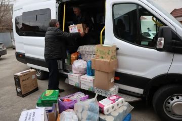 На Кубани волонтеры собрали гуманитарную помощь для подшефного поселка