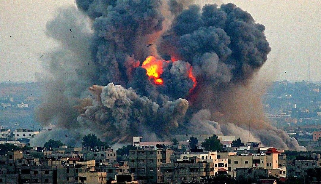 Павел Филипчук: Трамп вновь сдал назад. Продлил срок своего ультиматума Ирану - до шестого апреля