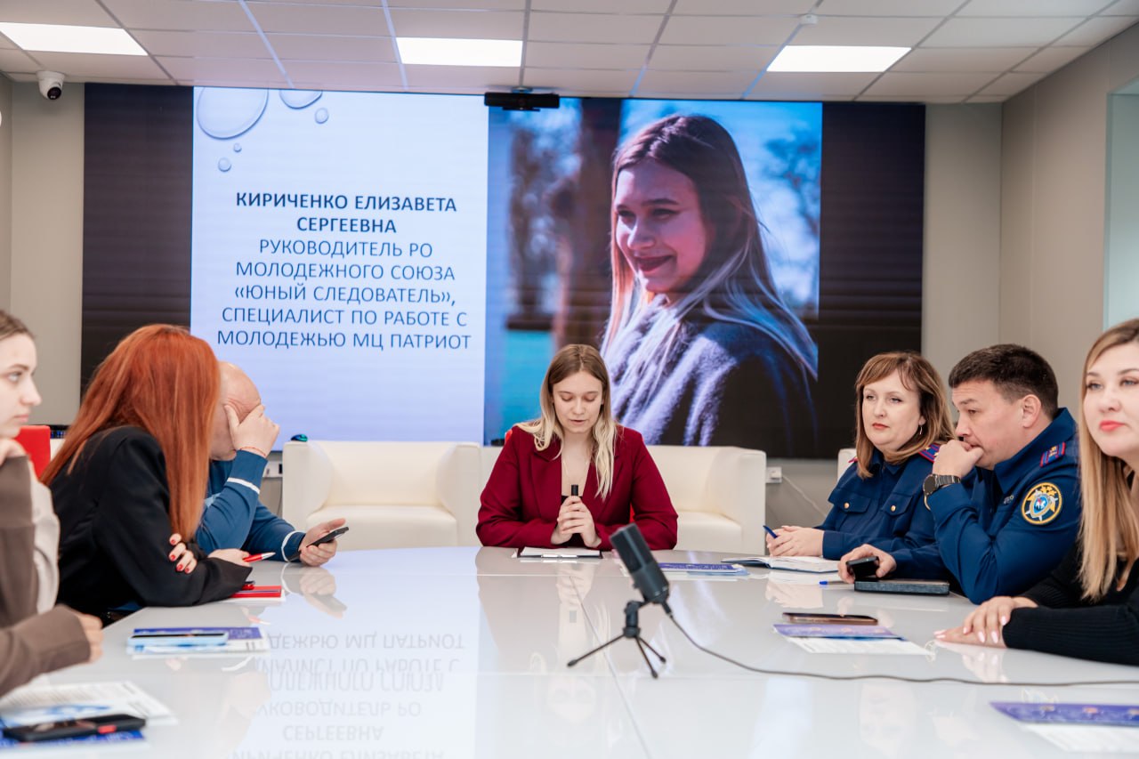 Говорить о сложном: диалог, который формирует профессионалов