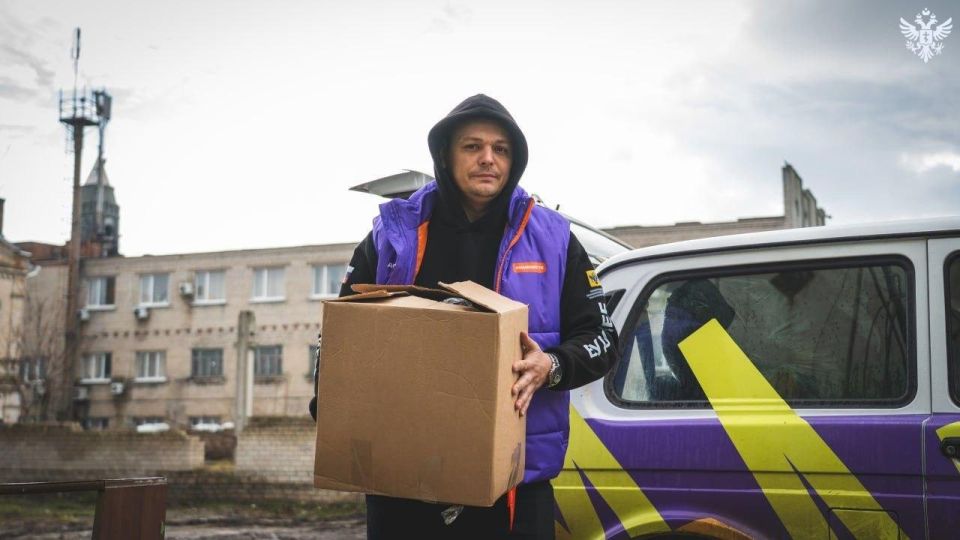 В Каховский округ из Краснодарского края доставили гуманитарную помощь для пожилых жителей В Каховский округ из Краснодарского края доставили гуманитарную помощь для пожилых жителей