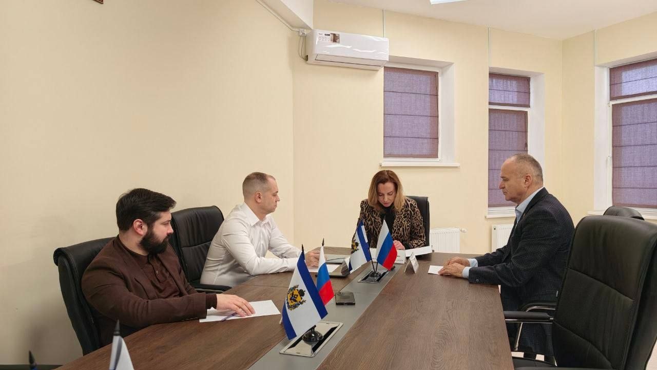 Комитет по финансам и бюджету Херсонской областной Думы рассмотрел два федеральных законопроекта