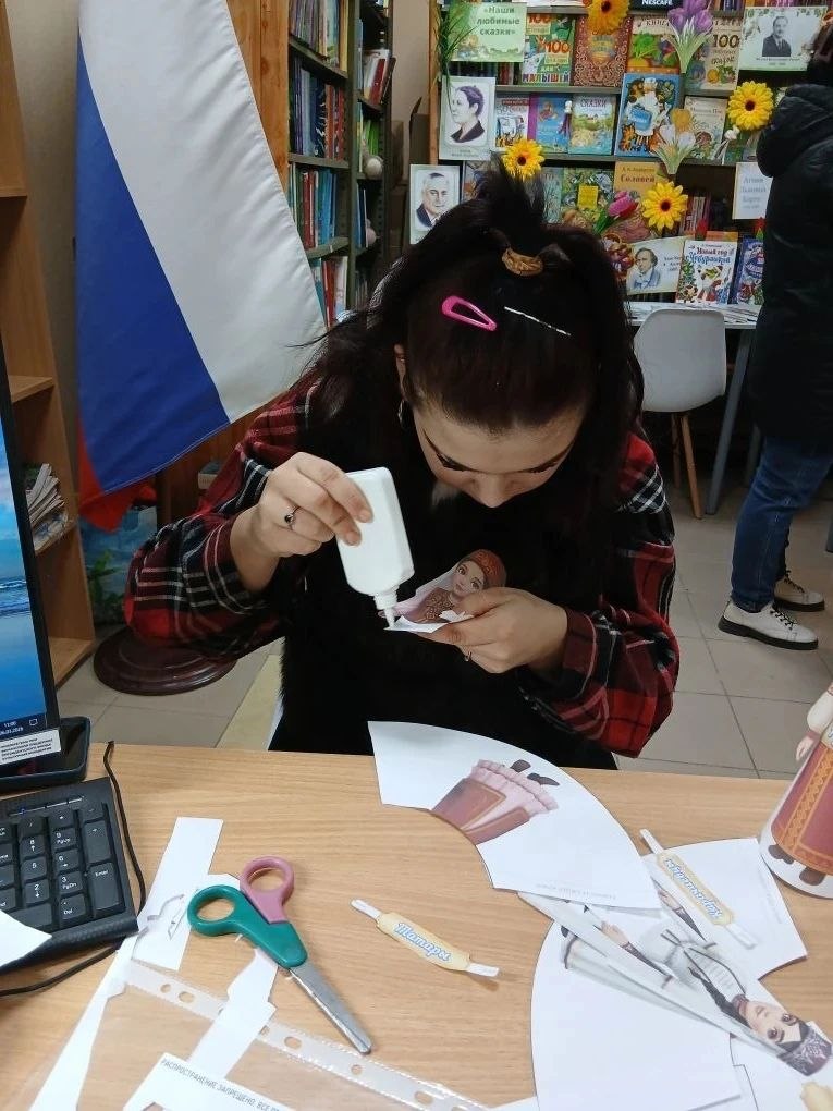 ОТ ВЫШИВКИ ДО СИЛУЭТА: В Питомнике оживают традиции! ОТ ВЫШИВКИ ДО СИЛУЭТА: В Питомнике оживают традиции!